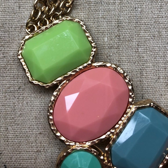 Multi-Colored Statement Necklace - Picture 6 of 6